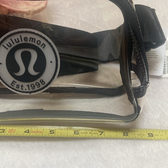 LuLuLemon NWT Hard To Find Clear Everywhere Belt Bag Black Strap - Picture 5 of 10